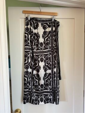 ANTONIO MELANI Black and White Floral Wrap Maxi Skirt